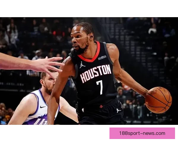 杜兰特三节高效砍下25分火箭五连胜轻取爵士阿门误伤小史密斯引关注